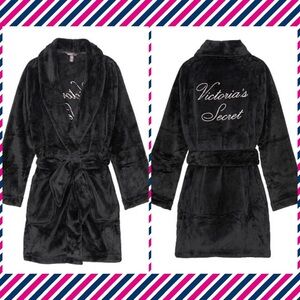 Victoria’s Secret Plush Robe